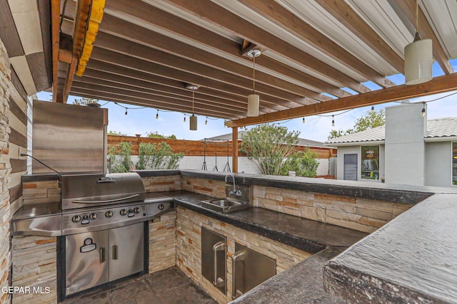 701 La Cruz Dr, El Paso, TX 79902 - view of patio featuring a sink, grilling area, fence, and area for grilling