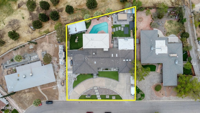 701 La Cruz Dr, El Paso, TX 79902 - drone / aerial view