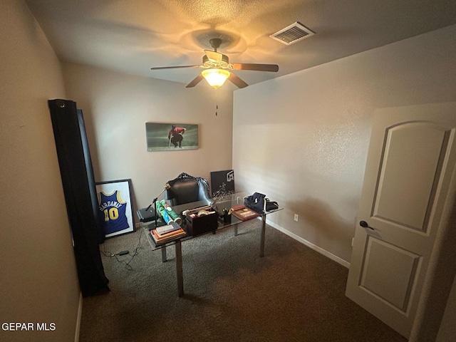 1250 Franklin Raven Place, El Paso, TX 79912 - sitting room with carpet floors, visible vents, baseboards, and ceiling fan