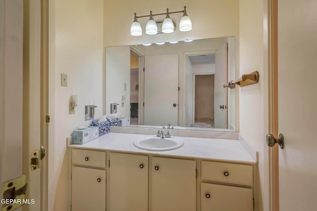 10632 Park View Cir, El Paso, TX 79935 - bathroom featuring vanity
