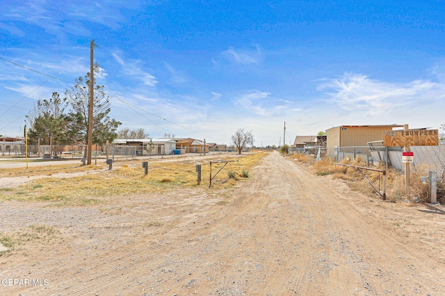 702 Thompson Rd, San Elizario, TX 79849 - view of road