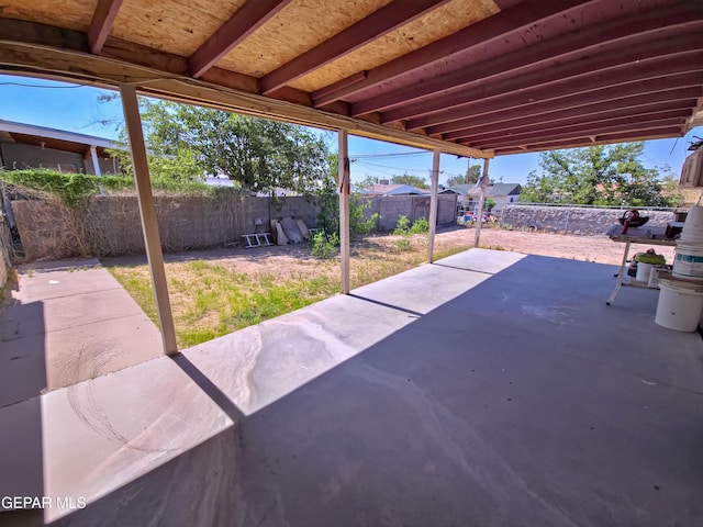 7726 Monterrey Dr, El Paso, TX 79915 - view of patio with a fenced backyard