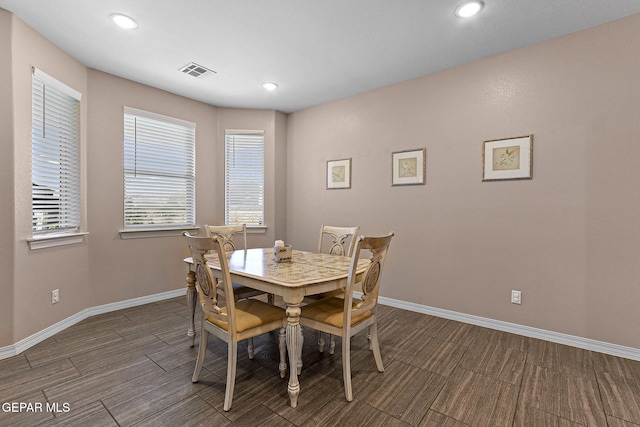 14439 Eastbrook Dr, El Paso, TX 79938 - dining area with dark wood-type flooring, baseboards, visible vents, and recessed lighting
