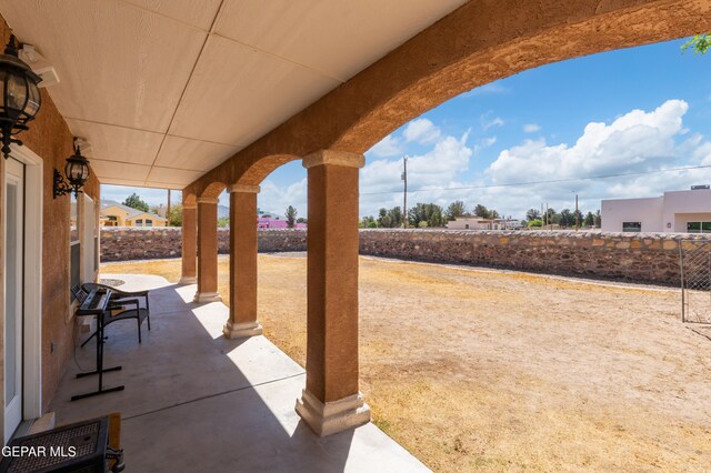 400 Rio Fango, El Paso, TX 79932 - view of patio