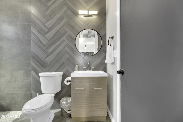 784 Brunswick Pl, Horizon City, TX 79928 - bathroom featuring toilet and vanity