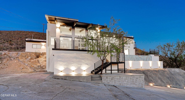 4108 Metetuye Ln, El Paso, TX 79902 - contemporary house with stairway and stucco siding