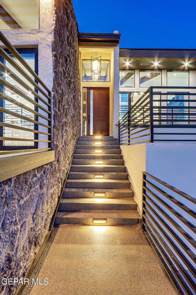 4108 Metetuye Ln, El Paso, TX 79902 - view of property entrance