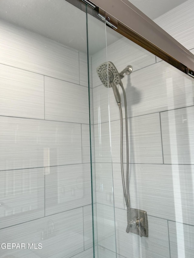 room details with tiled shower