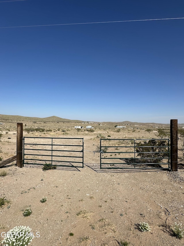 195 Loma Linda Blvd, El Paso, TX 79938 - photo 1