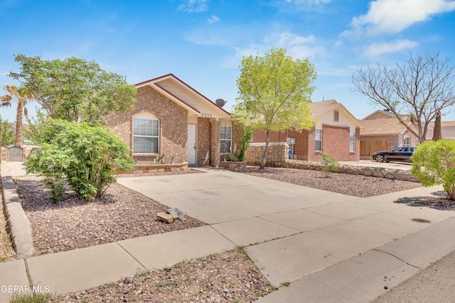 2352 Tierra Blanda Dr, El Paso, TX 79938 - ranch-style house featuring brick siding