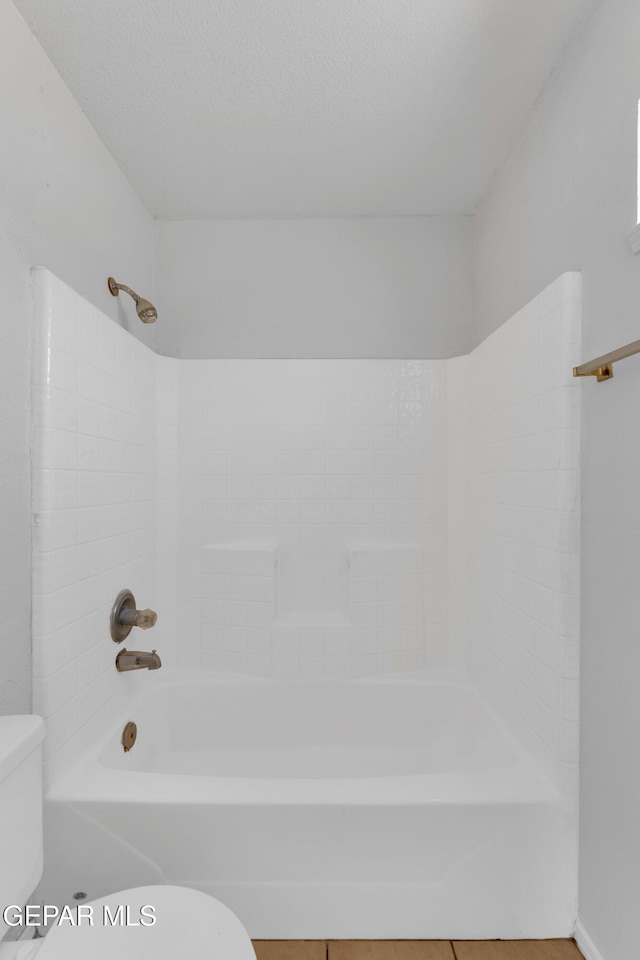 2352 Tierra Blanda Dr, El Paso, TX 79938 - full bathroom with tub / shower combination and toilet