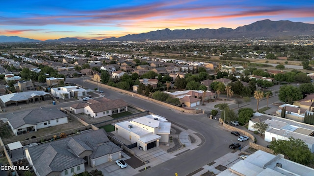 bird's eye view featuring a residential view and a mountain view