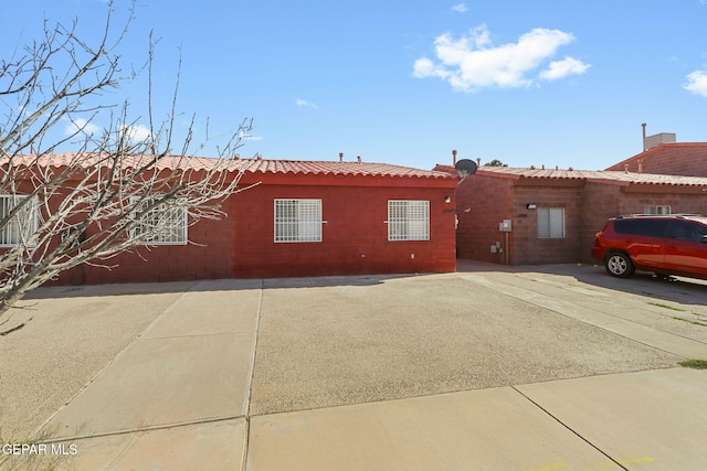 view of front of house