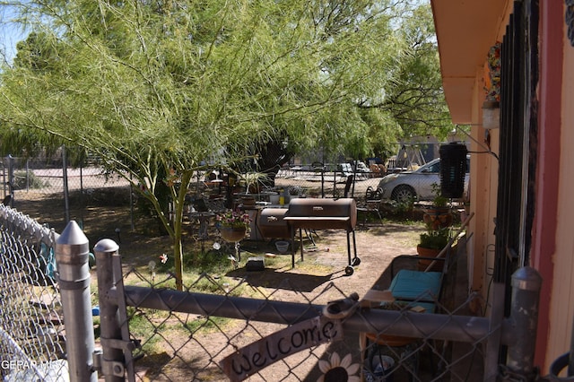 632 Mauer Rd, El Paso, TX 79915 - view of patio with area for grilling