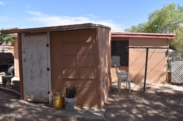 632 Mauer Rd, El Paso, TX 79915 - view of shed