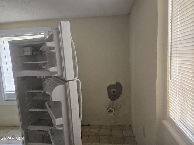 632 Mauer Rd, El Paso, TX 79915 - detailed view of freestanding refrigerator