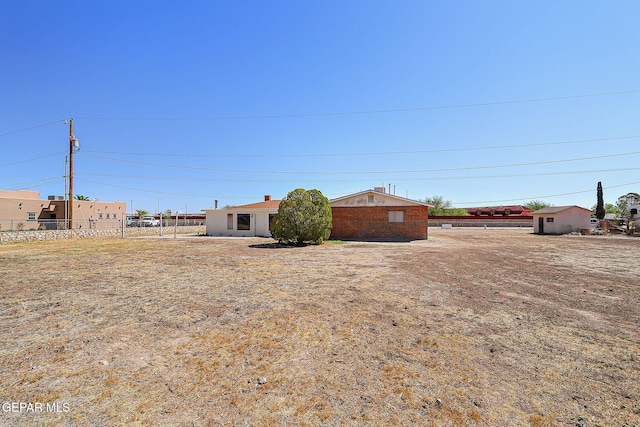 9668 Kathy Ave, El Paso, TX 79927 - view of yard with fence