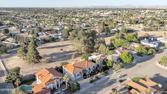 birds eye view of property featuring a residential view