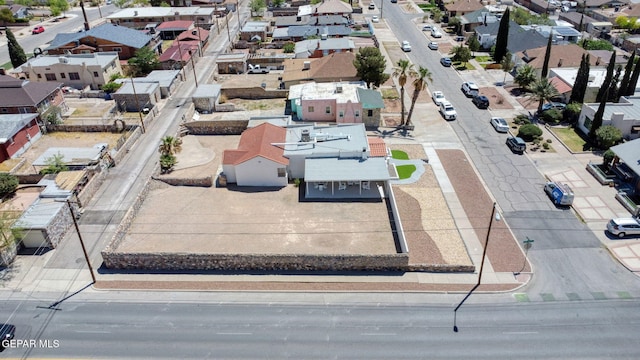 birds eye view of property featuring a residential view