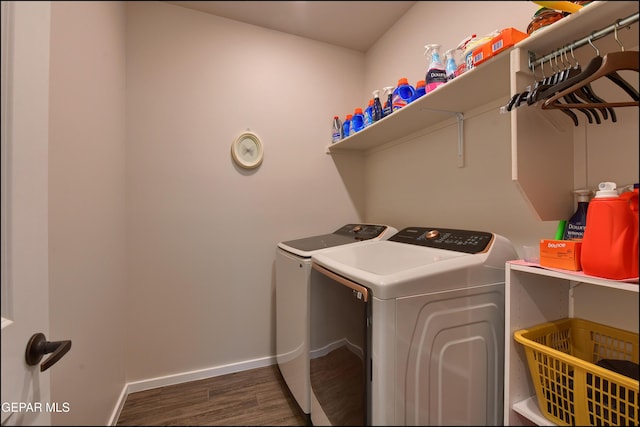 13162 Cleethorpes St, El Paso, TX 79928 - laundry area with baseboards, wood finished floors, laundry area, and independent washer and dryer