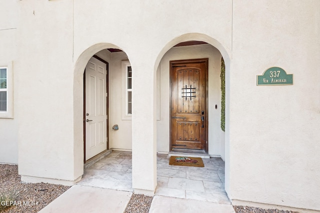 337 Vin Almoradi Ct, El Paso, TX 79912 - property entrance with stucco siding