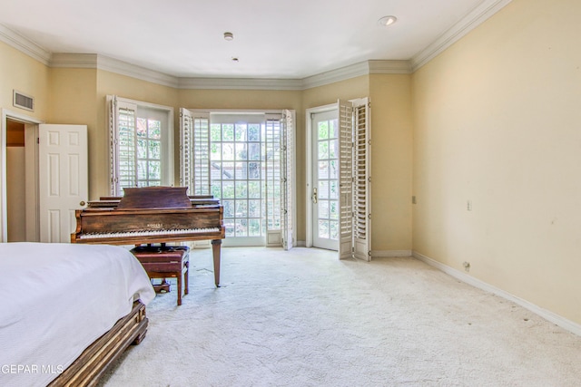 6041 Torrey Pines Dr, El Paso, TX 79912 - living area with carpet, visible vents, crown molding, and baseboards