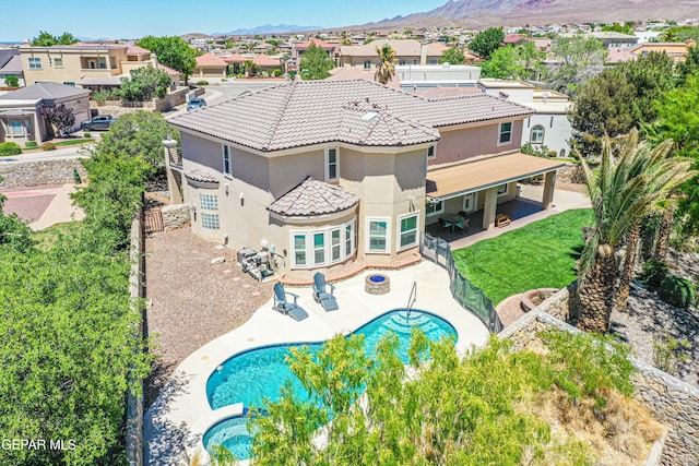 birds eye view of property featuring a residential view and a mountain view