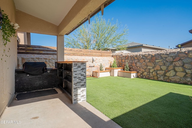 12244 Desert Snow Ct, El Paso, TX 79938 - view of yard featuring fence and a patio area