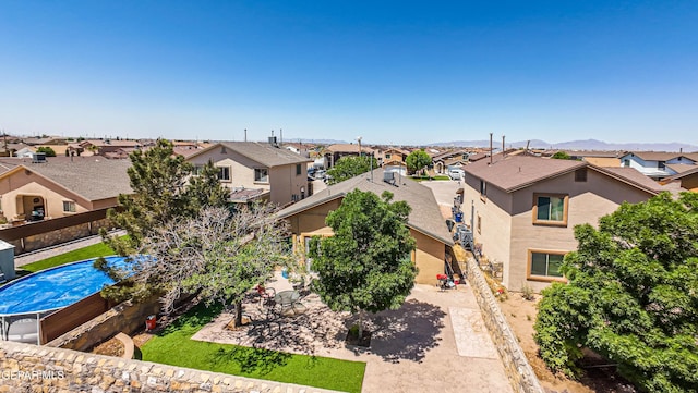 bird's eye view with a residential view