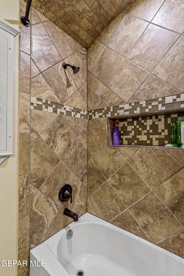 full bath with shower / washtub combination