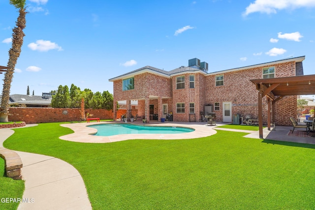 1829 Paseo Real Cir, El Paso, TX 79936 - view of pool with a patio, a fenced backyard, a yard, and a fenced in pool