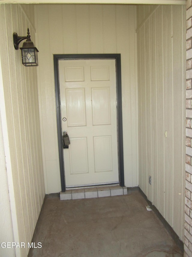 view of exterior entry