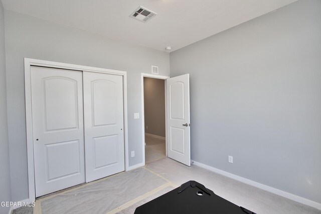 15237 Gauge Ct, El Paso, TX 79938 - unfurnished bedroom featuring baseboards, a closet, and visible vents