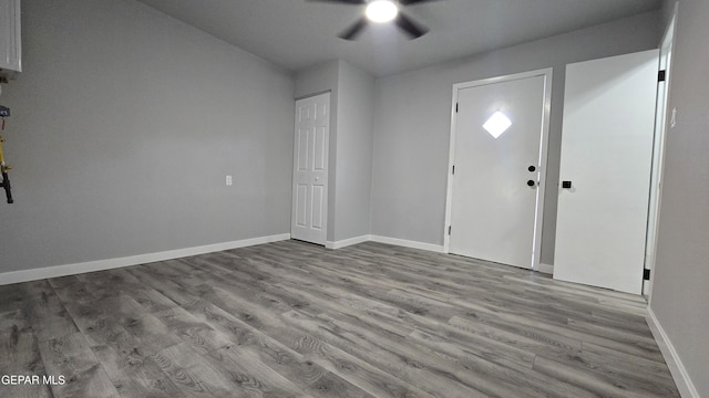 209 Hardesty Pl Unit 1 & 2, El Paso, TX 79905 - foyer with ceiling fan, wood finished floors, and baseboards