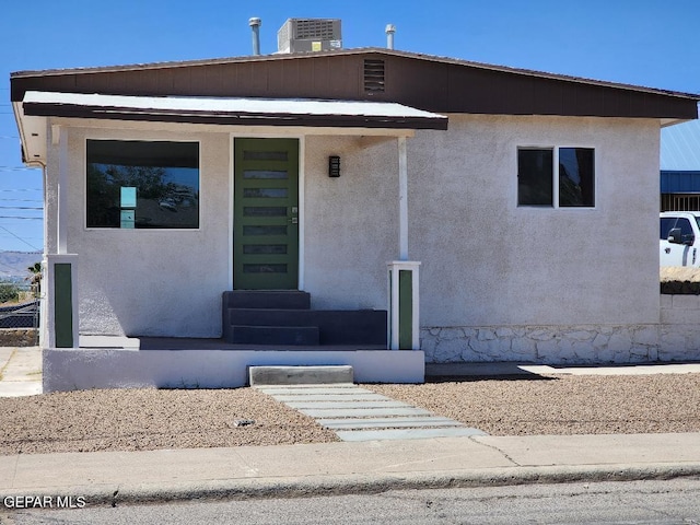 6130 Trowbridge Dr, El Paso, TX 79905 - photo 1