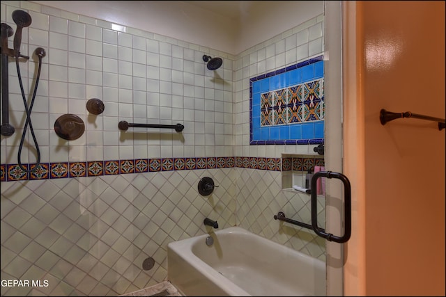5401 Tierra Vista Dr, El Paso, TX 79932 - bathroom featuring shower / tub combination