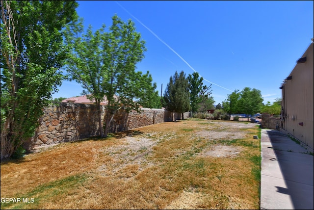 5401 Tierra Vista Dr, El Paso, TX 79932 - view of fenced backyard