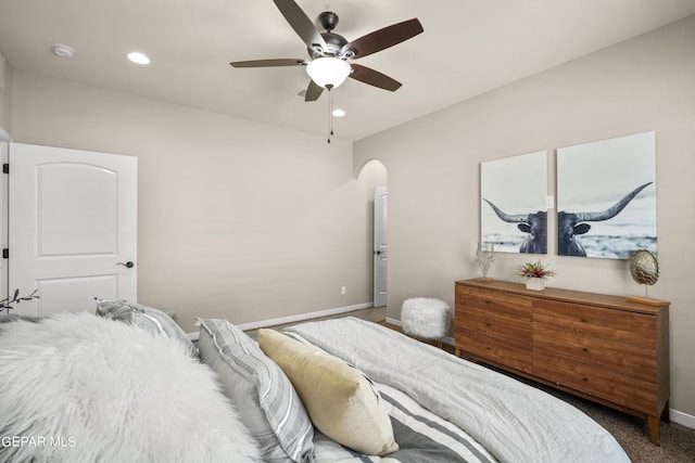 921 Raegil St, El Paso, TX 79928 - bedroom featuring baseboards, arched walkways, recessed lighting, and a ceiling fan