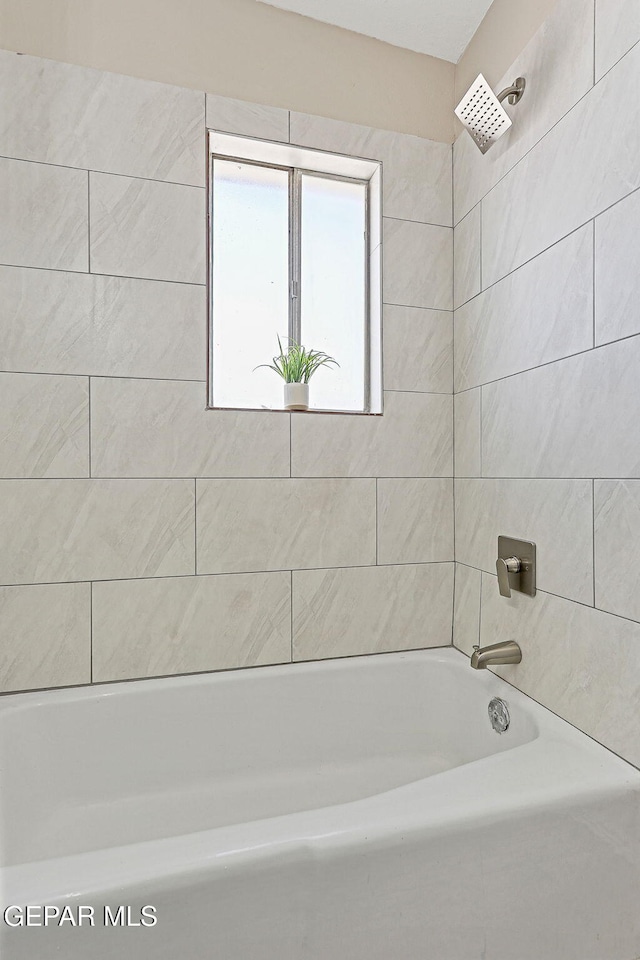 7113 Pear Tree Ln, El Paso, TX 79915 - bathroom with bathtub / shower combination
