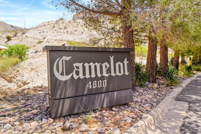 4800 N Stanton St Unit 87, El Paso, TX 79902 - community sign featuring a mountain view