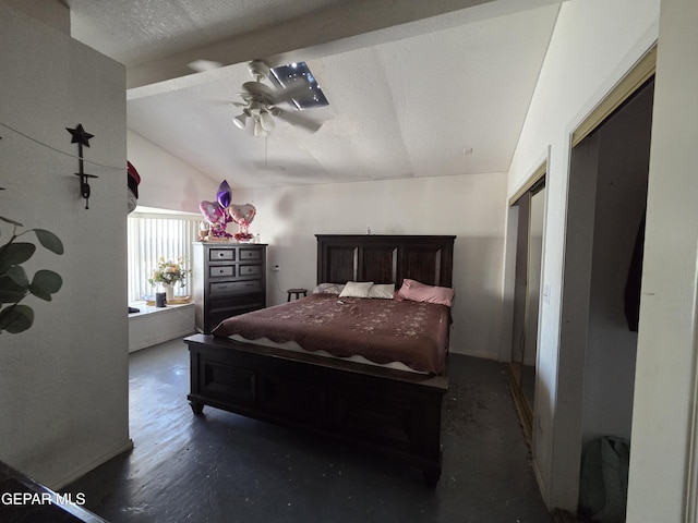 306 SW A St SW, Fabens, TX 79838 - bedroom with a ceiling fan, a textured ceiling, and vaulted ceiling