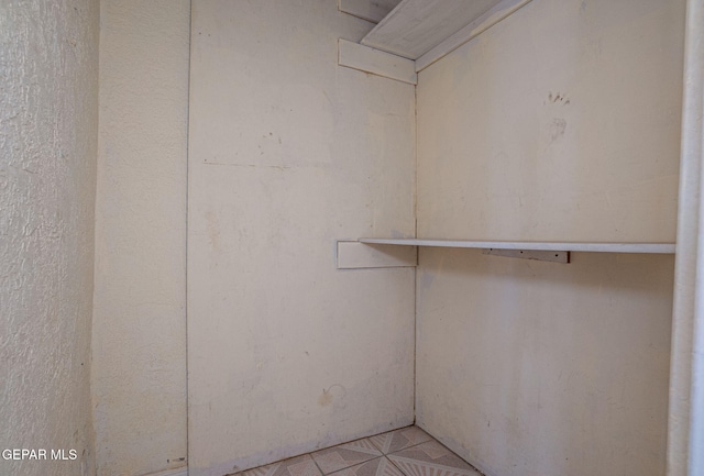 219 Dolan St, El Paso, TX 79905 - view of walk in closet