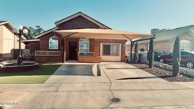 11772 Corona Crest Ave, El Paso, TX 79936 - view of front of property