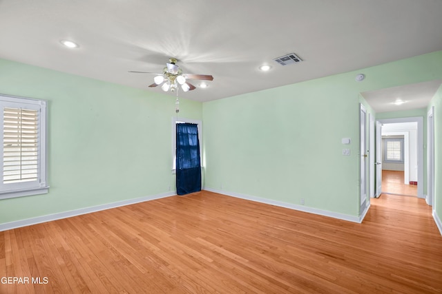 3020 Wheeling Ave, El Paso, TX 79930 - spare room featuring light wood-type flooring, a ceiling fan, baseboards, and recessed lighting