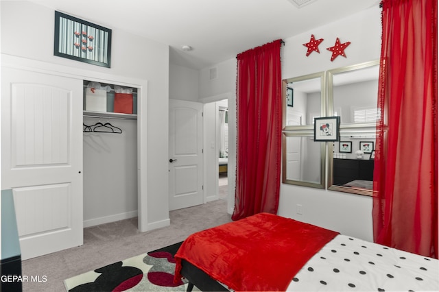 13352 Eton Ct, El Paso, TX 79928 - bedroom featuring carpet floors and a closet