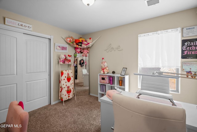 playroom featuring visible vents and carpet floors