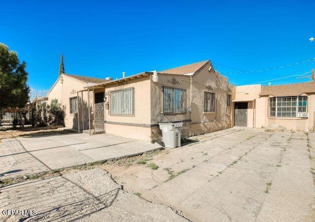 121 George Orr Rd, El Paso, TX 79915 - photo 2