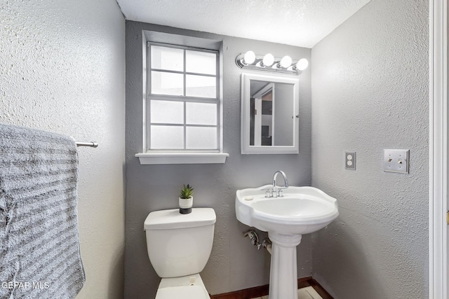 1759 Green Gate Way, El Paso, TX 79936 - bathroom with toilet