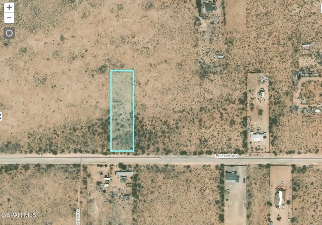 16915 Eisenberg Ave, El Paso, TX 79938 - photo 17
