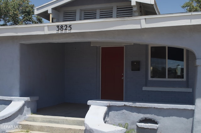 3825 Trowbridge Dr, El Paso, TX 79903 - view of property entrance